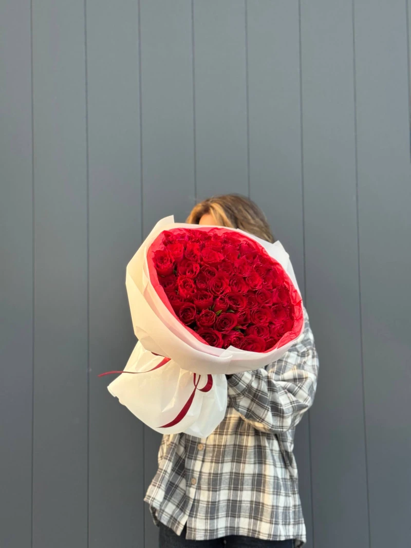 Букет из 51 красной розы (40см)