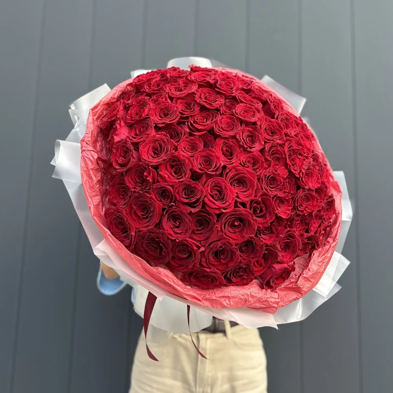 Букет из 101 красной розы (40см)