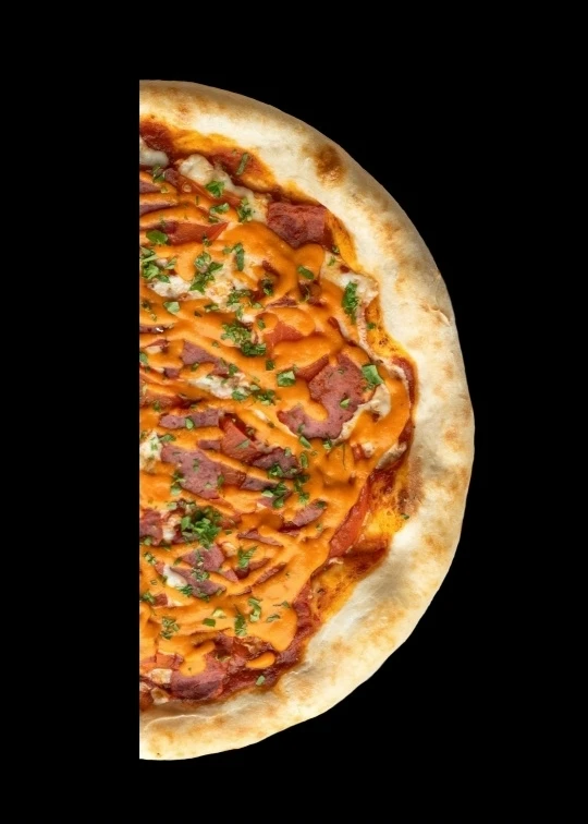 Пицца с Пастрами из говядины и соусом Ромеско