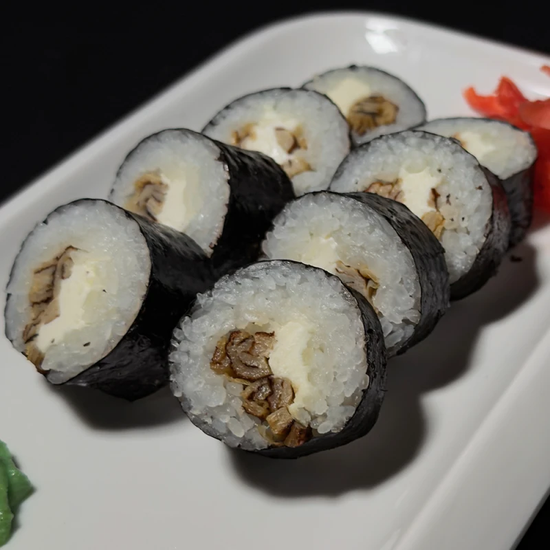 Футо Маки с омлетом и творожным сыром