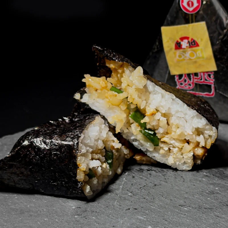 Онигири с угрем