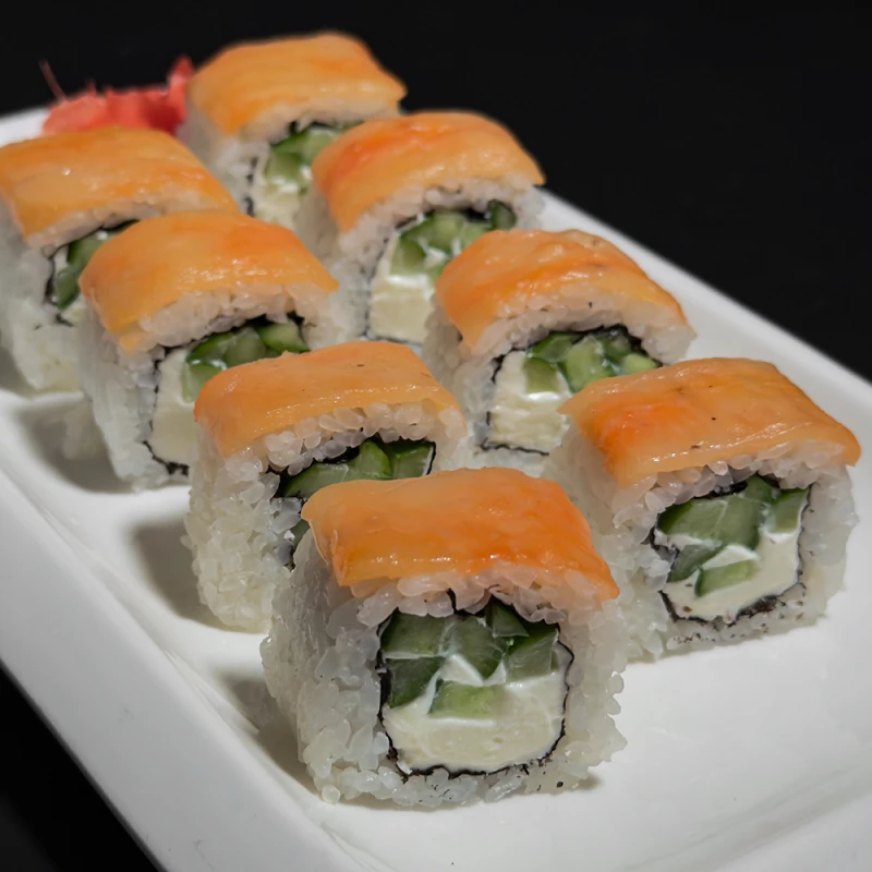 Филадельфия со слабосоленым лососем