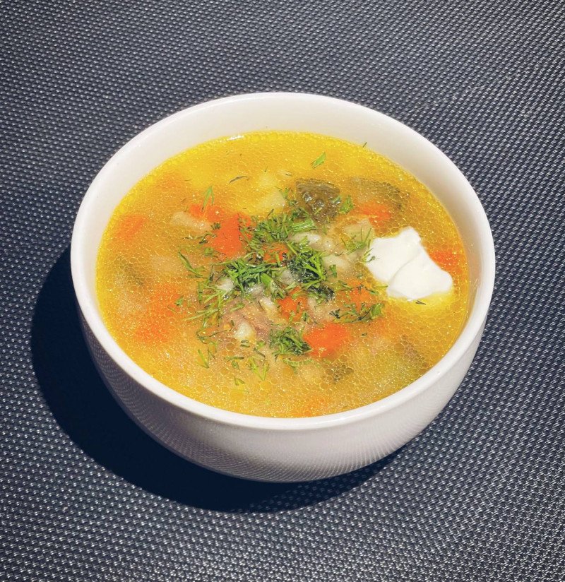 Рассольник с перловкой