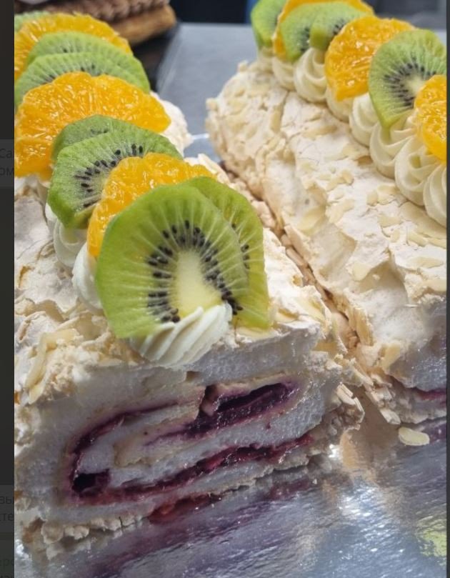 Меренговый рулет 