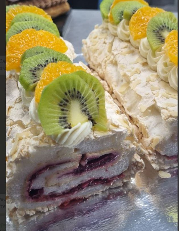 Меренговый рулет 