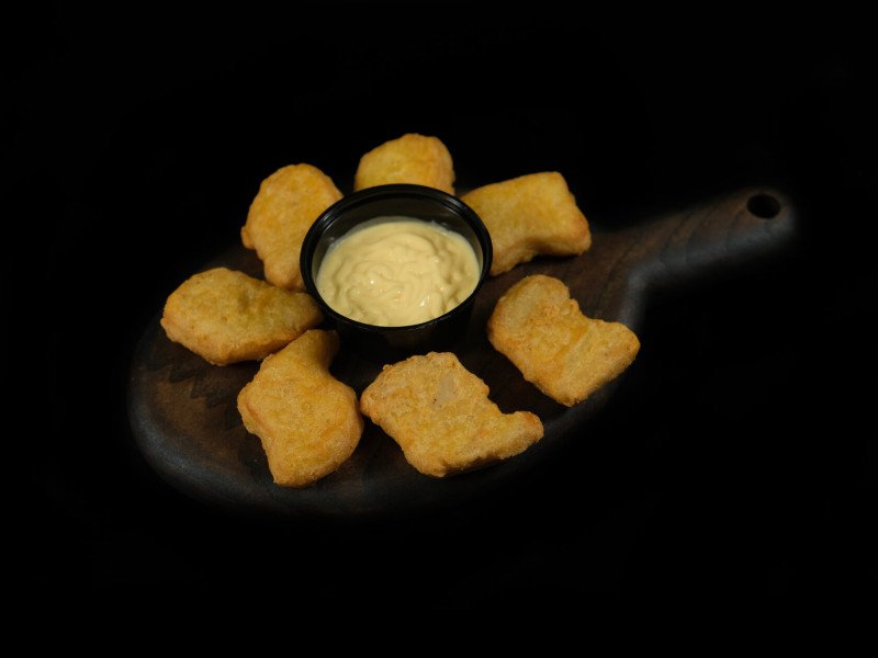 Наггетсы с сырным соусом