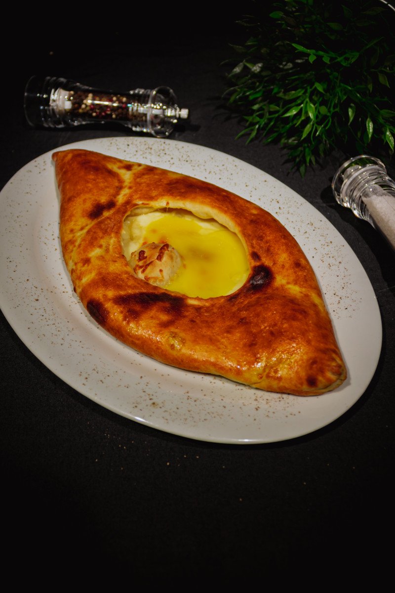 Хачапури по-аджарски