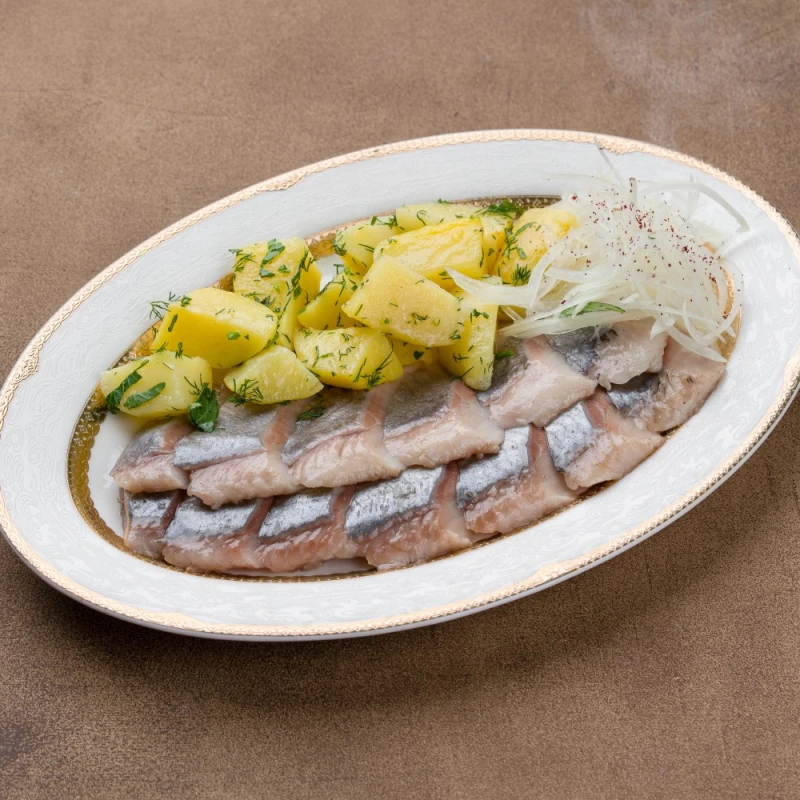 Сельдь с картофелем