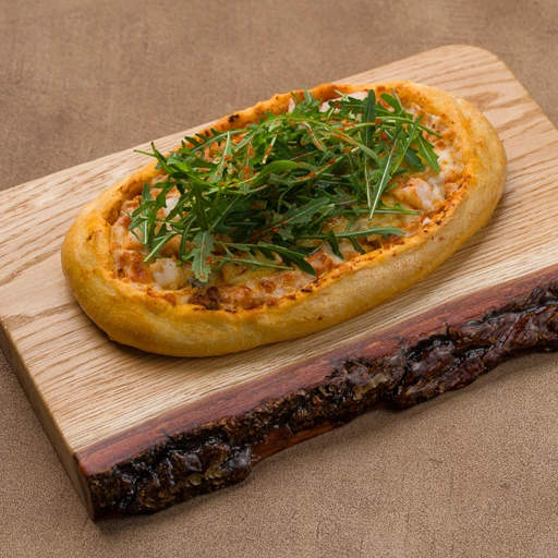 Пиде с морепродуктами в соусе том ям 