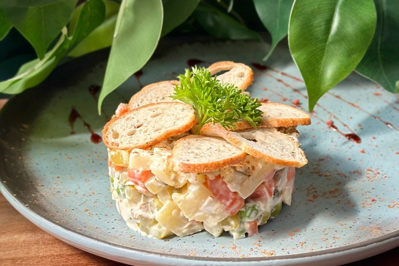 Оливье с языком