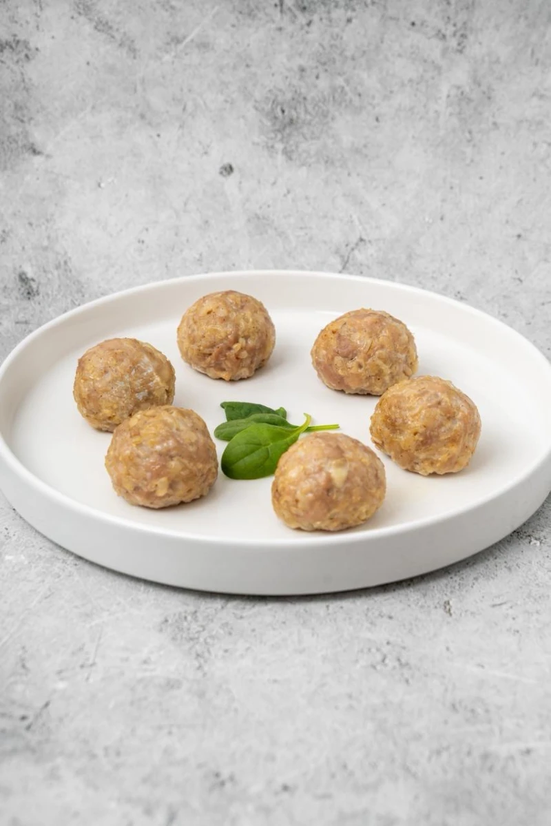 Куриные тефтели с бурым рисом 