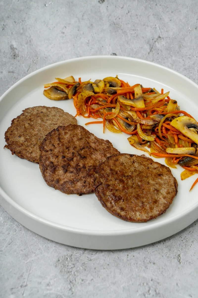 Печеночные оладьи с шампиньонами