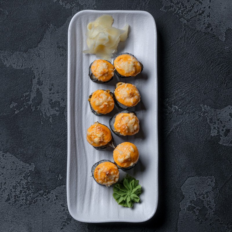 Запеченный ролл с гребешком