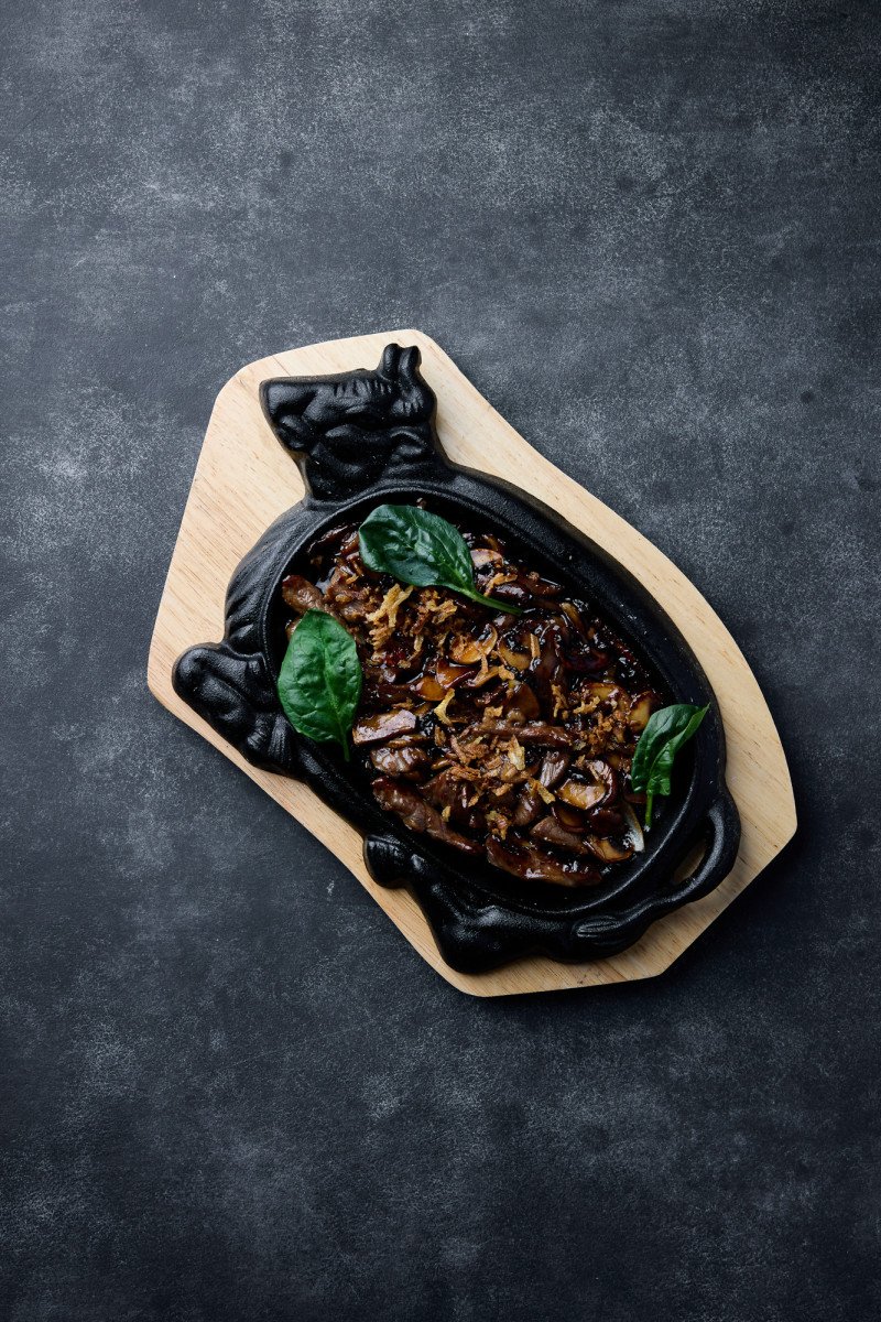 Говядина на чугунке 