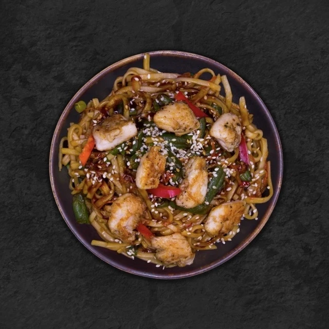 Вок с курицей