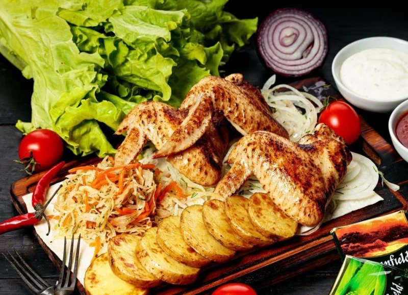 Бизнес Ланч с крылышками