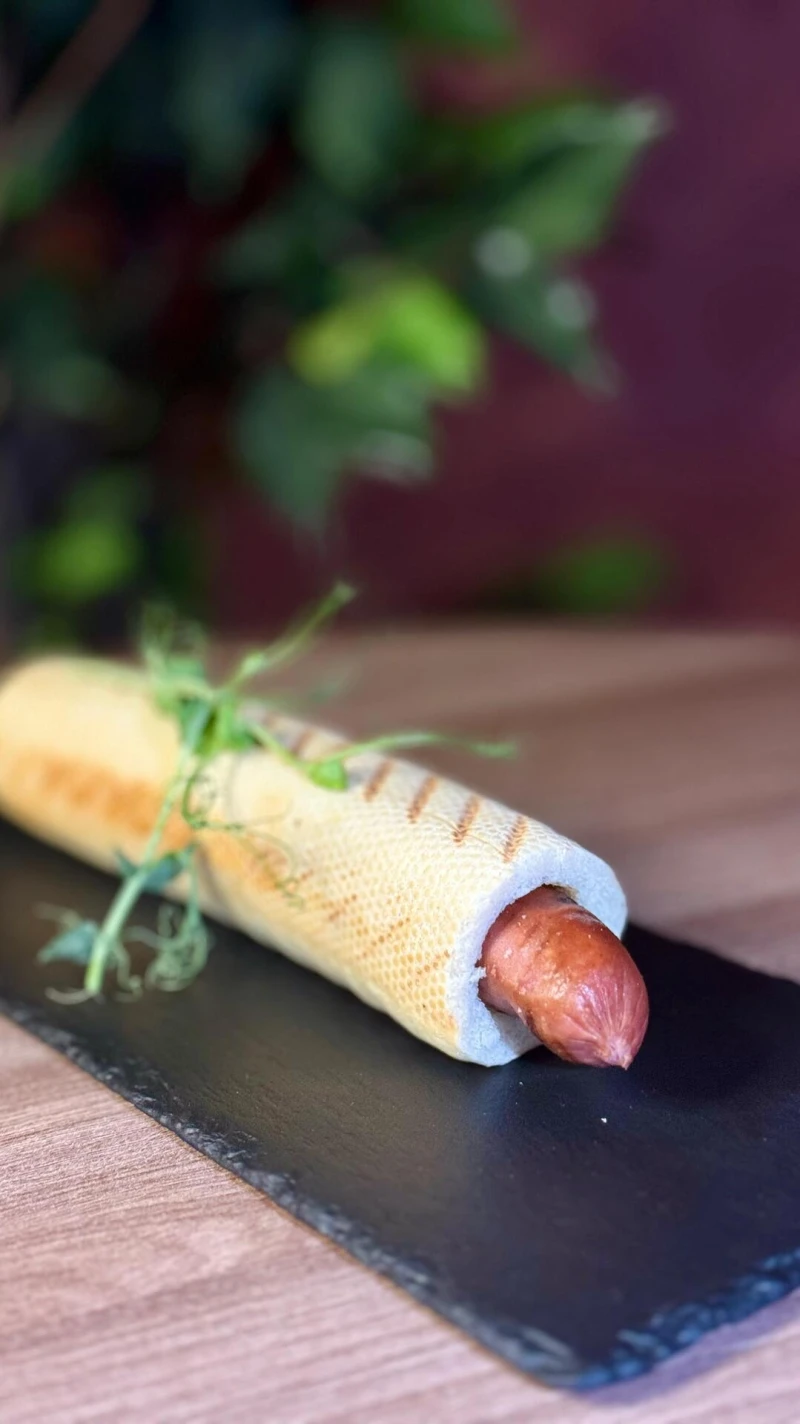 ФРАНЦУЗСКИЙ ХОТ ДОГ (ГОВЯД)