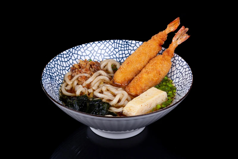 Удон цую с эби беконом