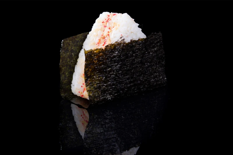 Онигири с креветкой