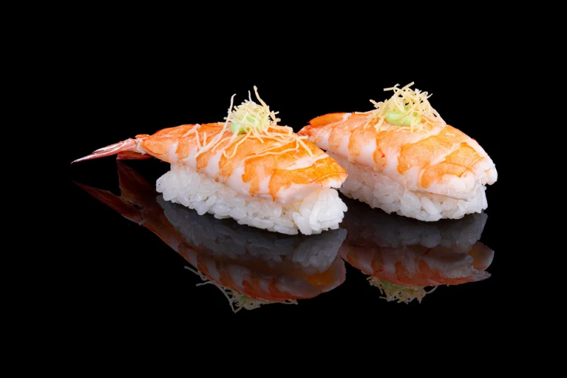 Суши с креветкой