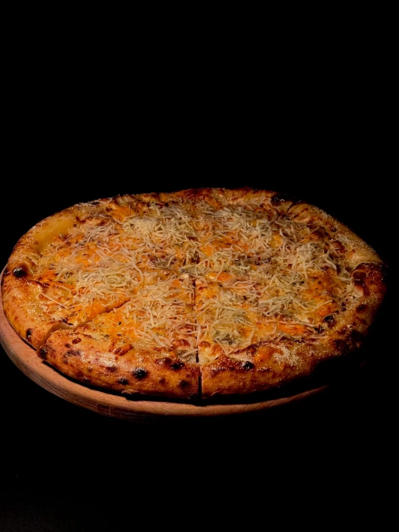 Пицца Сырный рай 600 г 35 см.