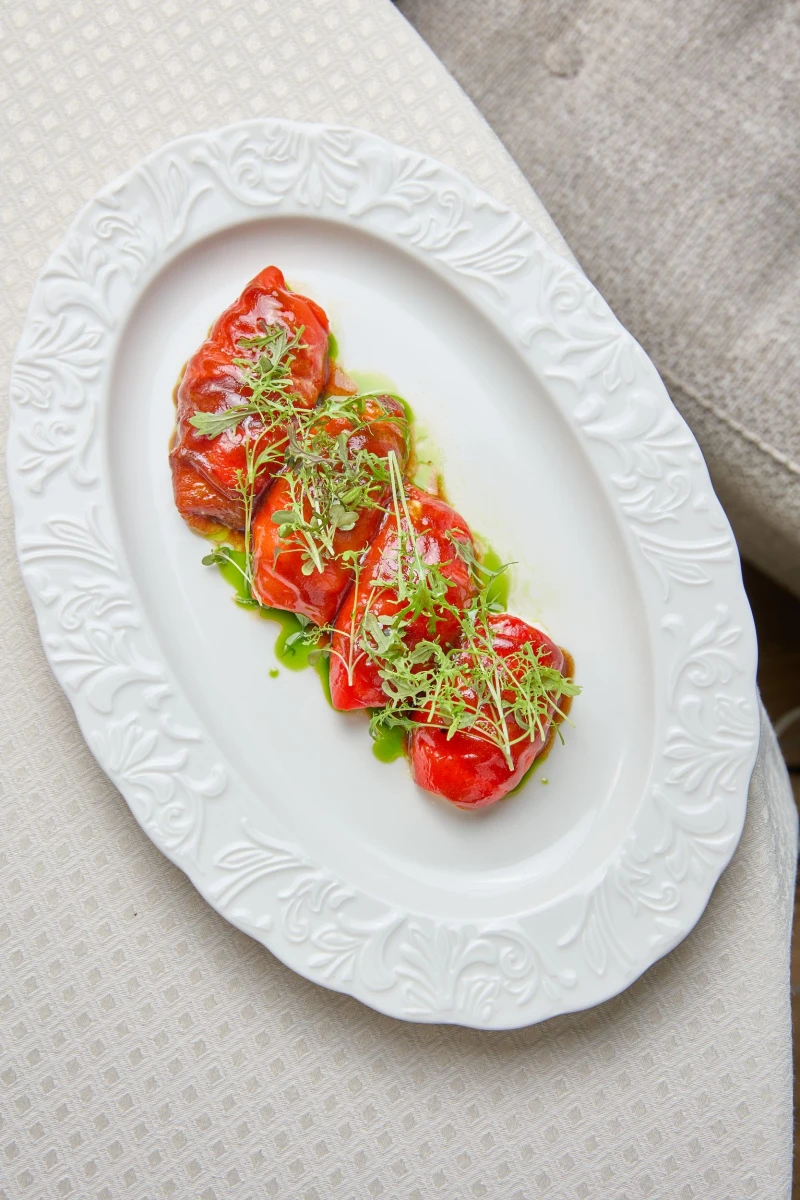 Печеные перцы с кремом из фета