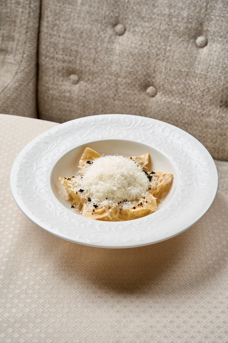 Тортеллини с курицей и грибами