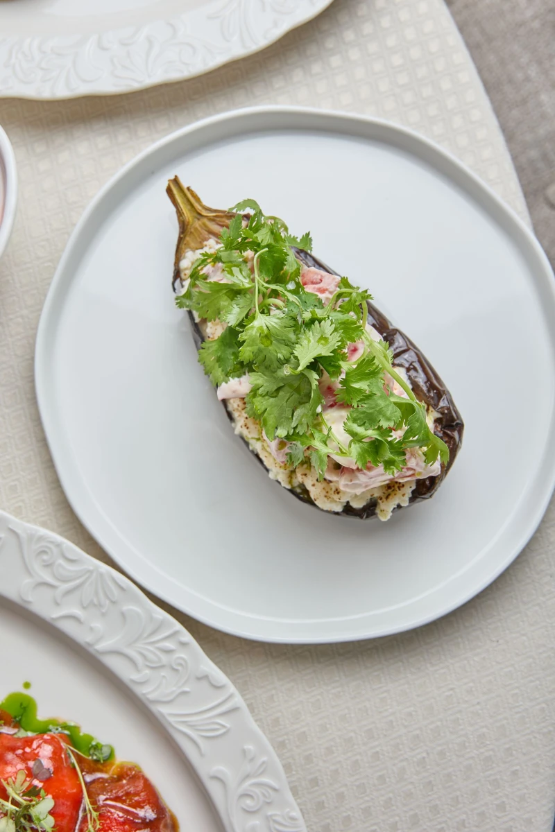 Баклажан с адыгейским сыром