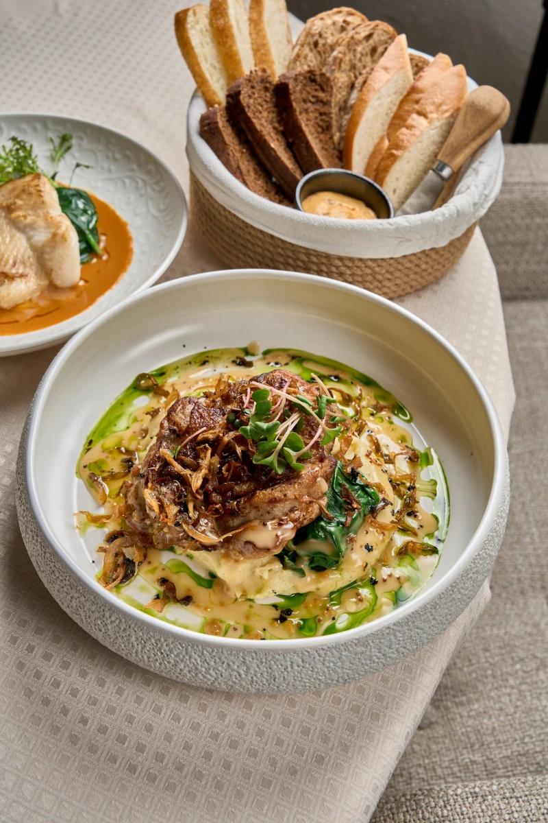 Куриное бедро с трюфельным картофелем