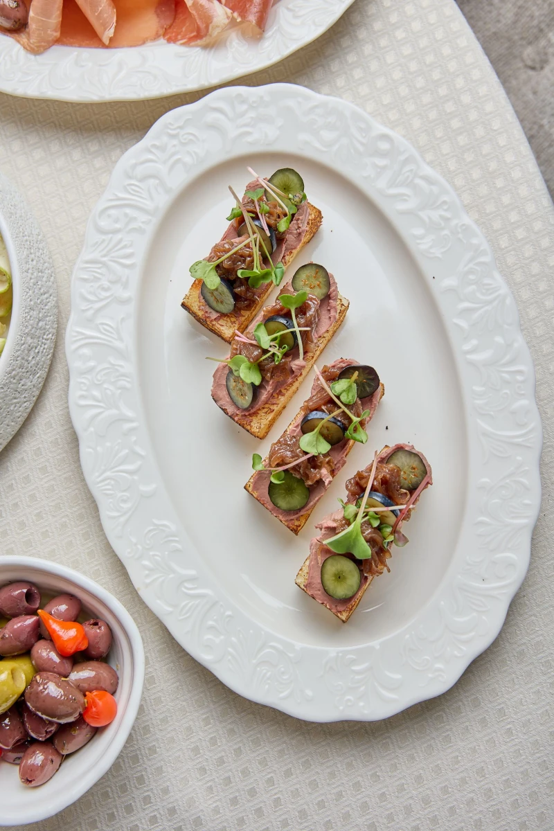 Паштет на пан-бриоши