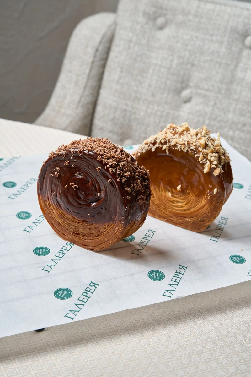 Коин с соленой карамелью 