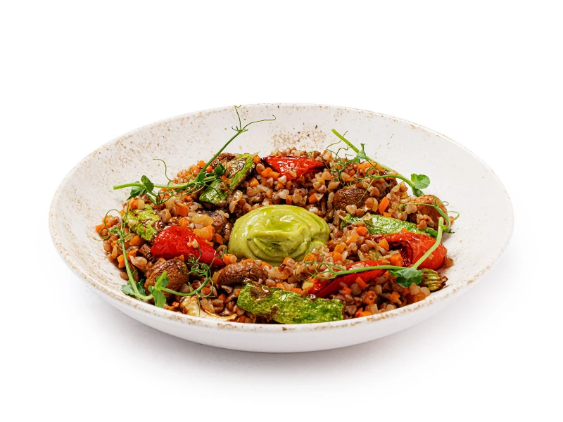 Гречневая каша с печеными овощами