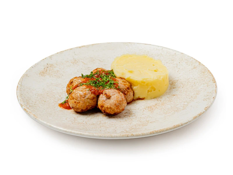 Мясные шарики с томатным соусом с выбором гарнира