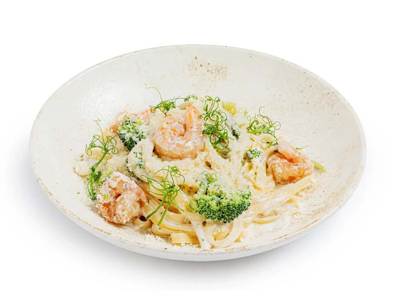 Паста с креветками, брокколи и сыром ДорБлю