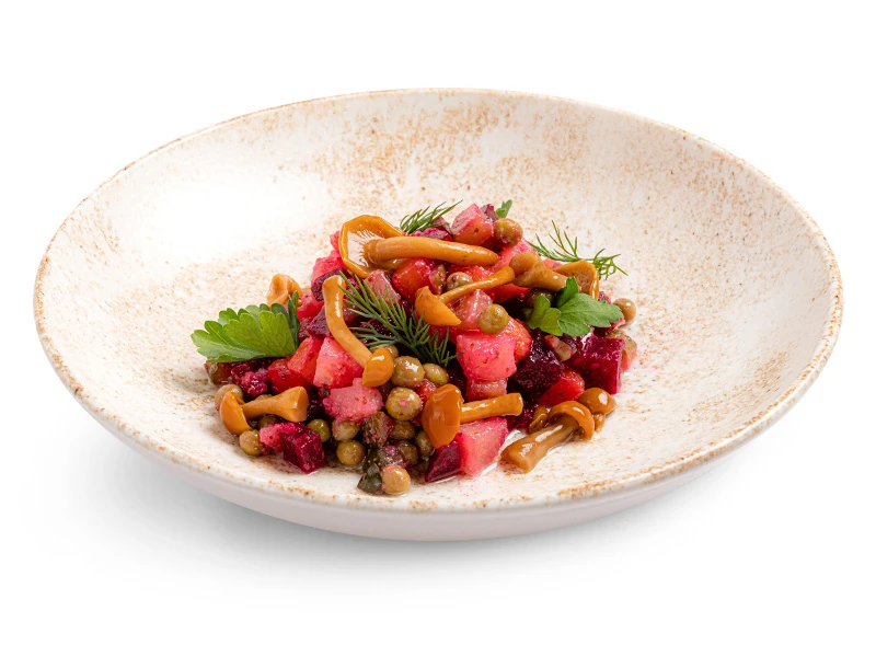 Винегрет с маринованными опятами