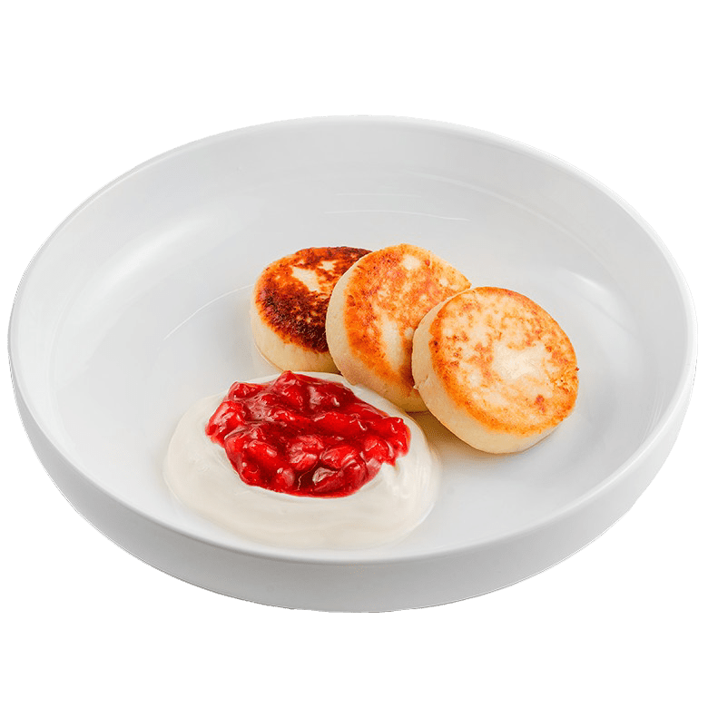 Сырники со сметаной и клубничным компоте
