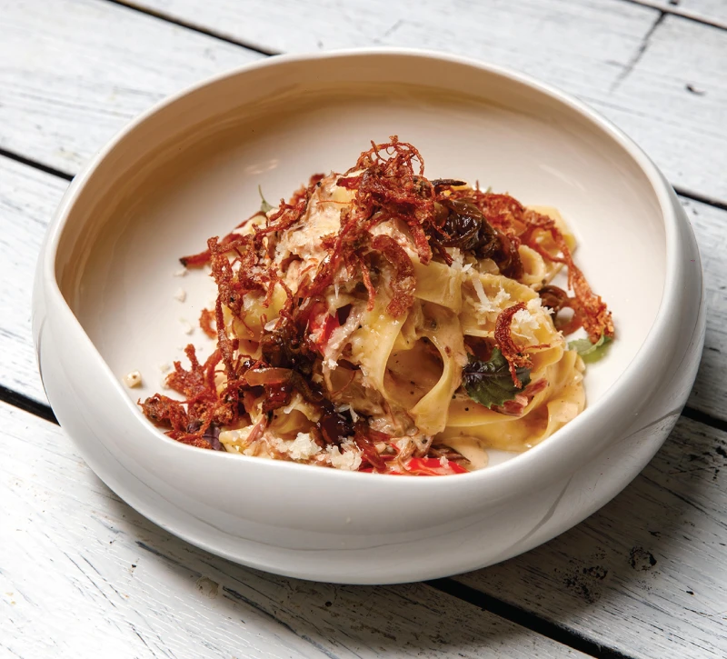 Паста с рваной свининой