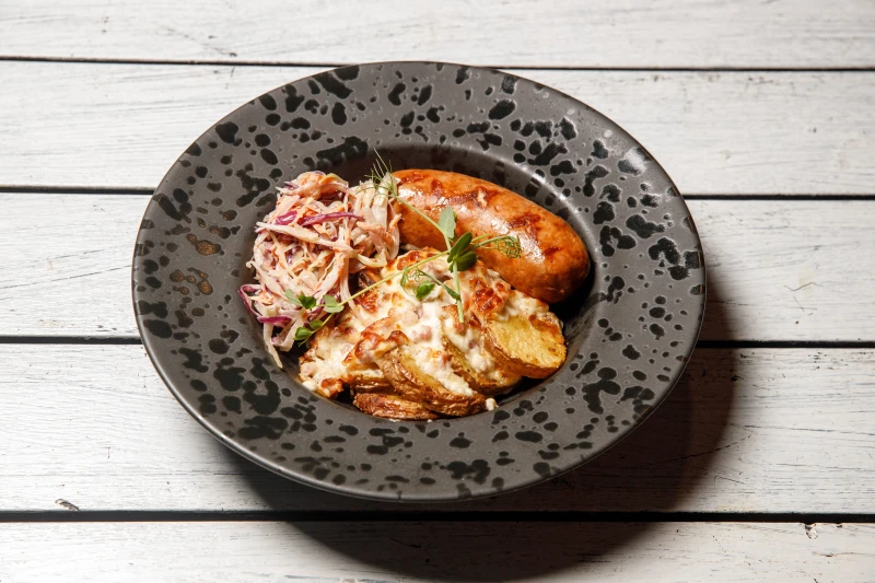 Копченая куриная колбаска с сыром 