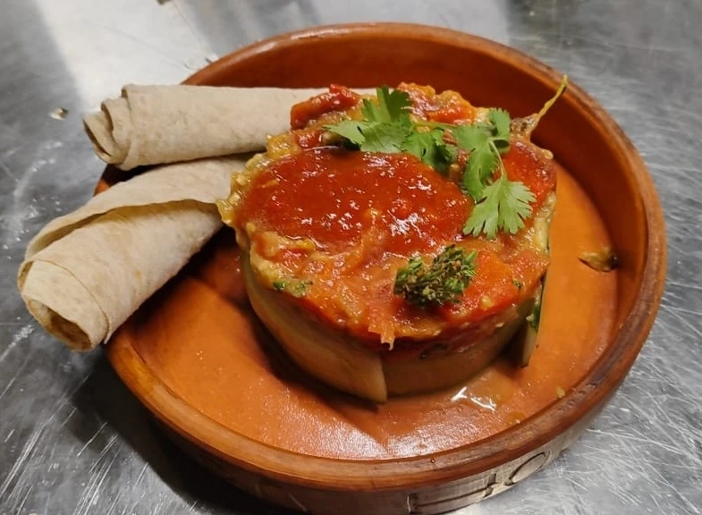 ЗАКУСКИ ГОРЯЧИЕ