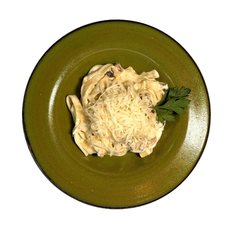 Паста Чкмерули с цыпленком и грибы