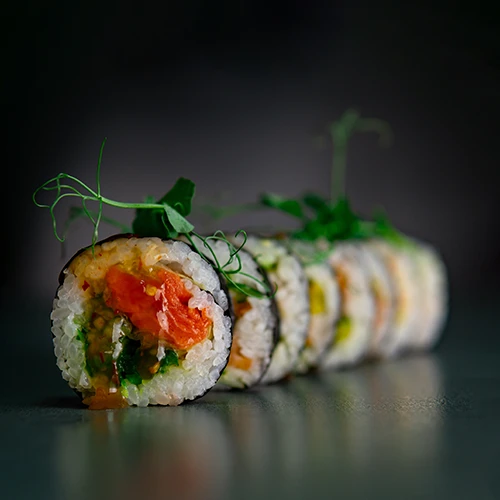 КИМПАБ С СЁМГОЙ КАПЧЁНАЯ