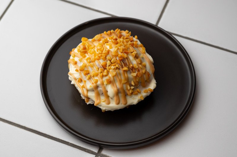 Синнабон Арахис - карамель