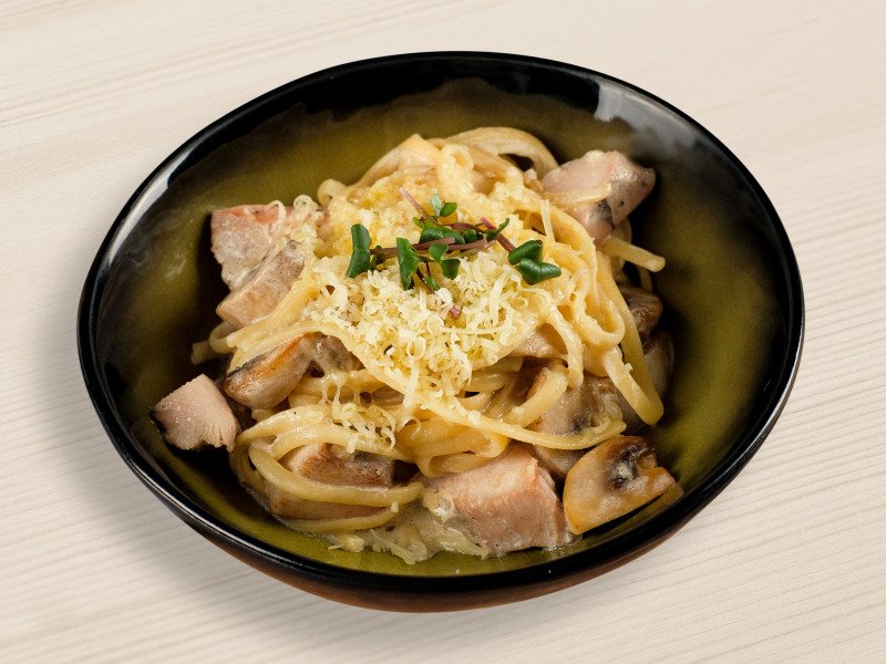 Паста "С курицей и грибами"