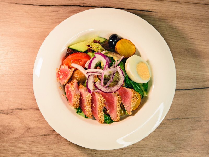 Нисуаз с тунцом