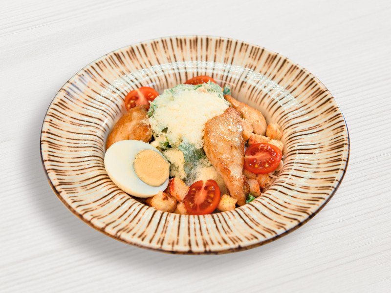 Салат "Цезарь с курицей"