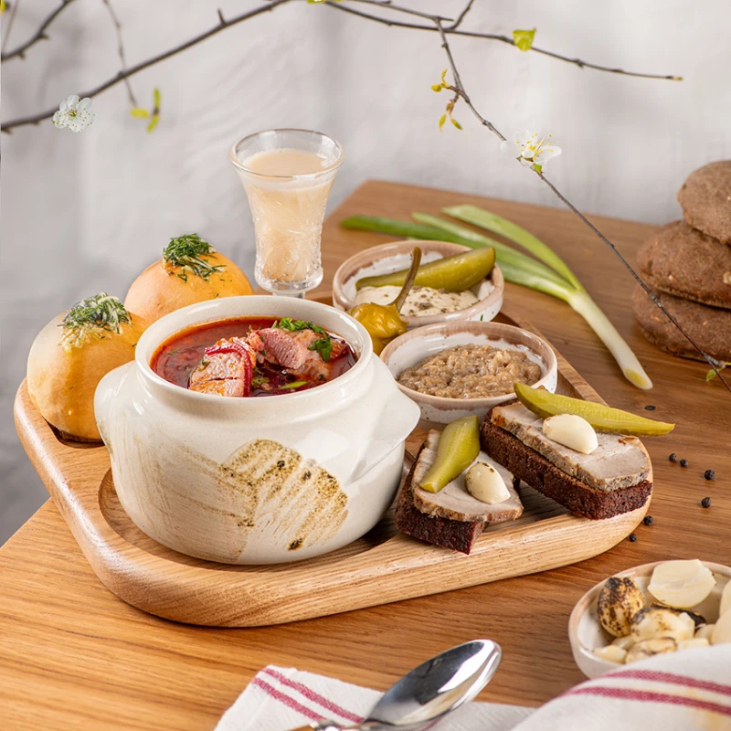 Фирменный борщ с любовью