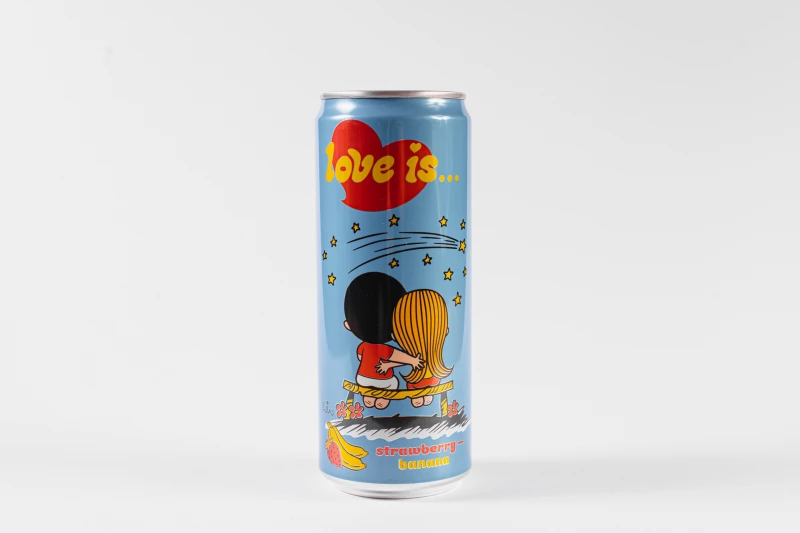 LOVE IS Клубника - Банан 330 мл