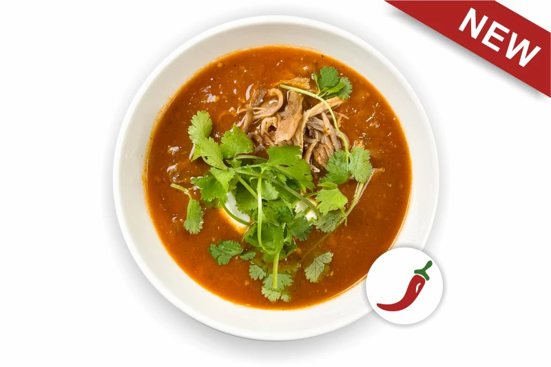 Томатный суп с печеной фасолью, рваной свининой и перцем халапеньо 310 гр