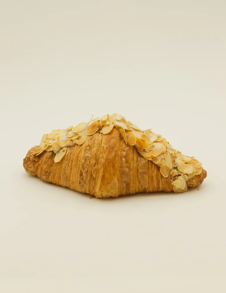 Круассан миндальный