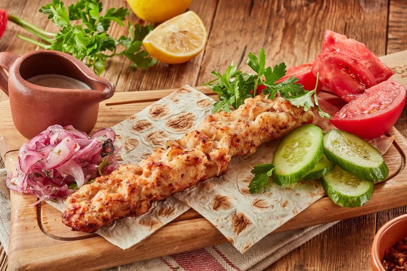 Кебаб с креветками и красной рыбой